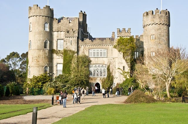 How to get to Malahide Castle