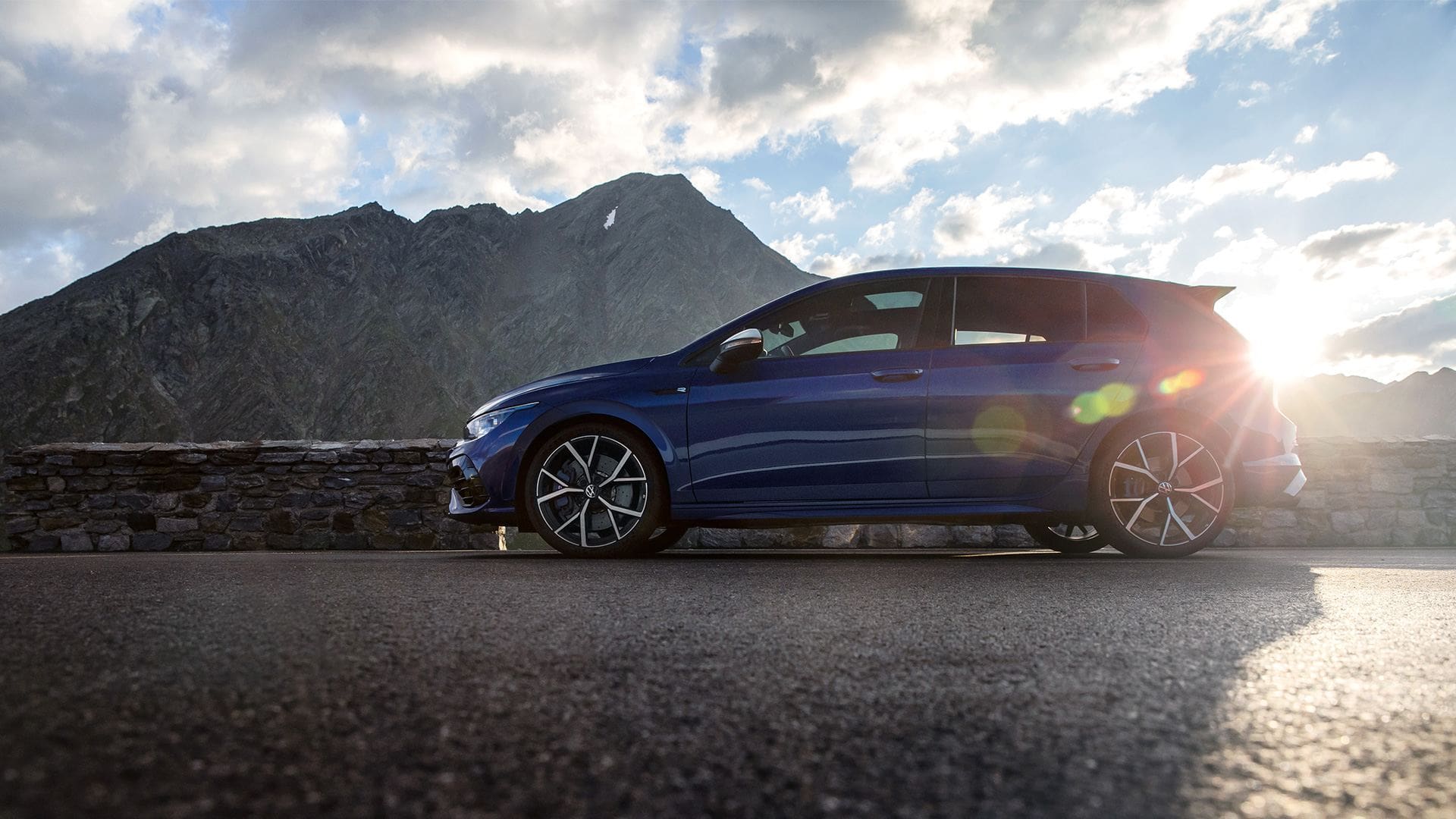 Golf R