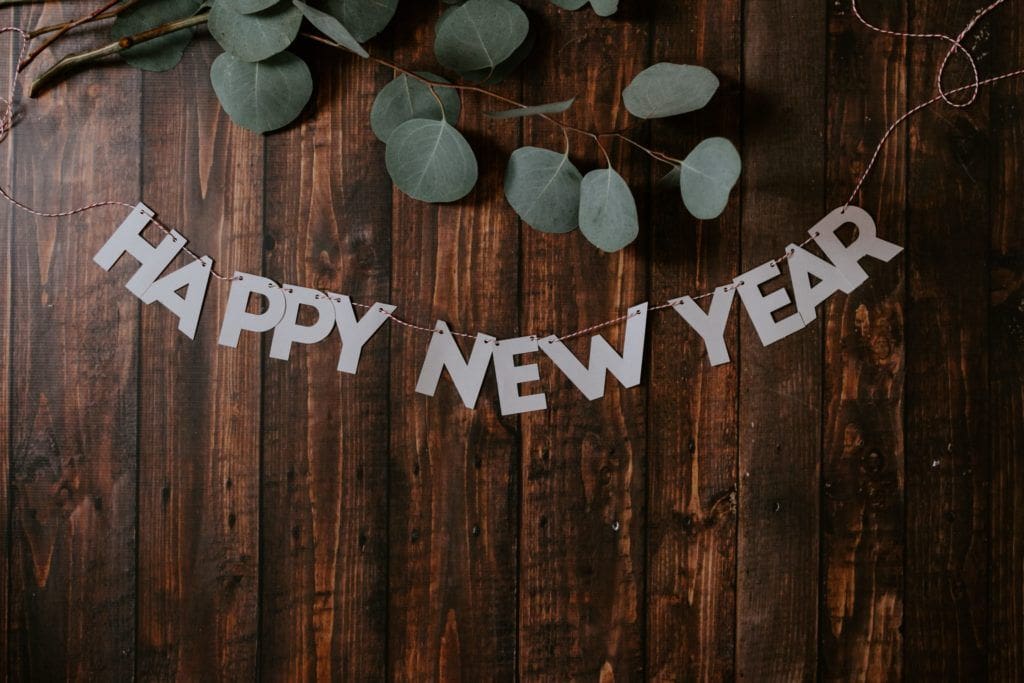 7 New Year's Resolutions to make 2022 a safer year for driving - AA Ireland