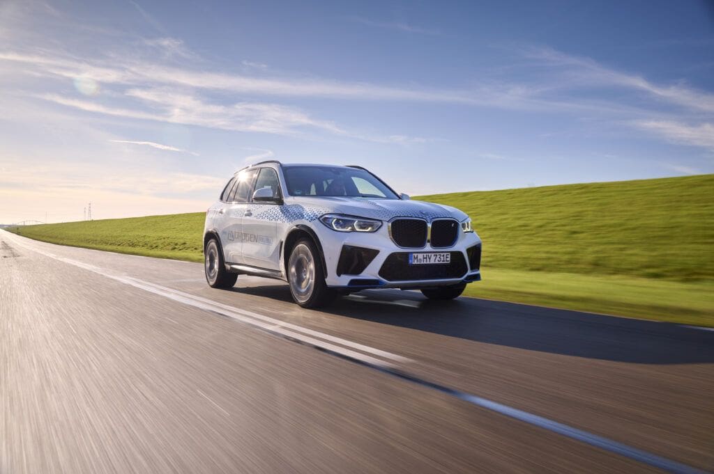 New Car Review | BMW iX5 Hydrogen